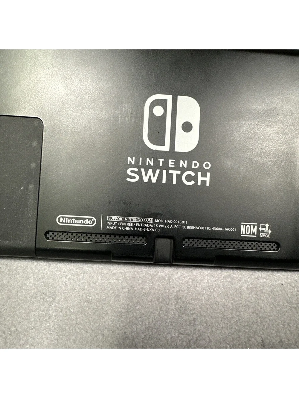 Nintendo Switch 32GB Console (HAC-001) with Gray Joy-Cons + Satisfye Grip Pro